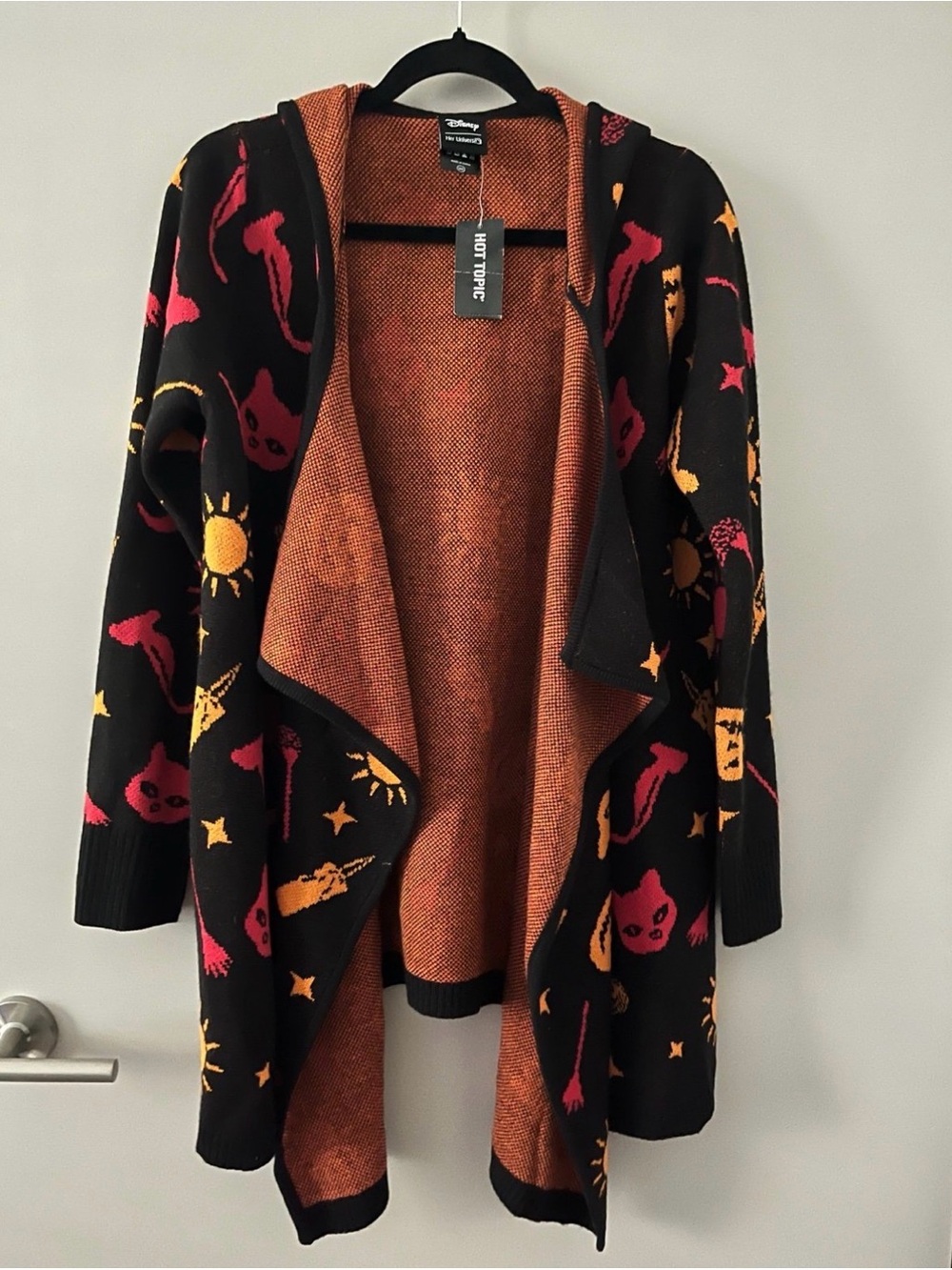 Her Universe Hot Topic Disney Hocus Pocus Dani Cardigan NWT